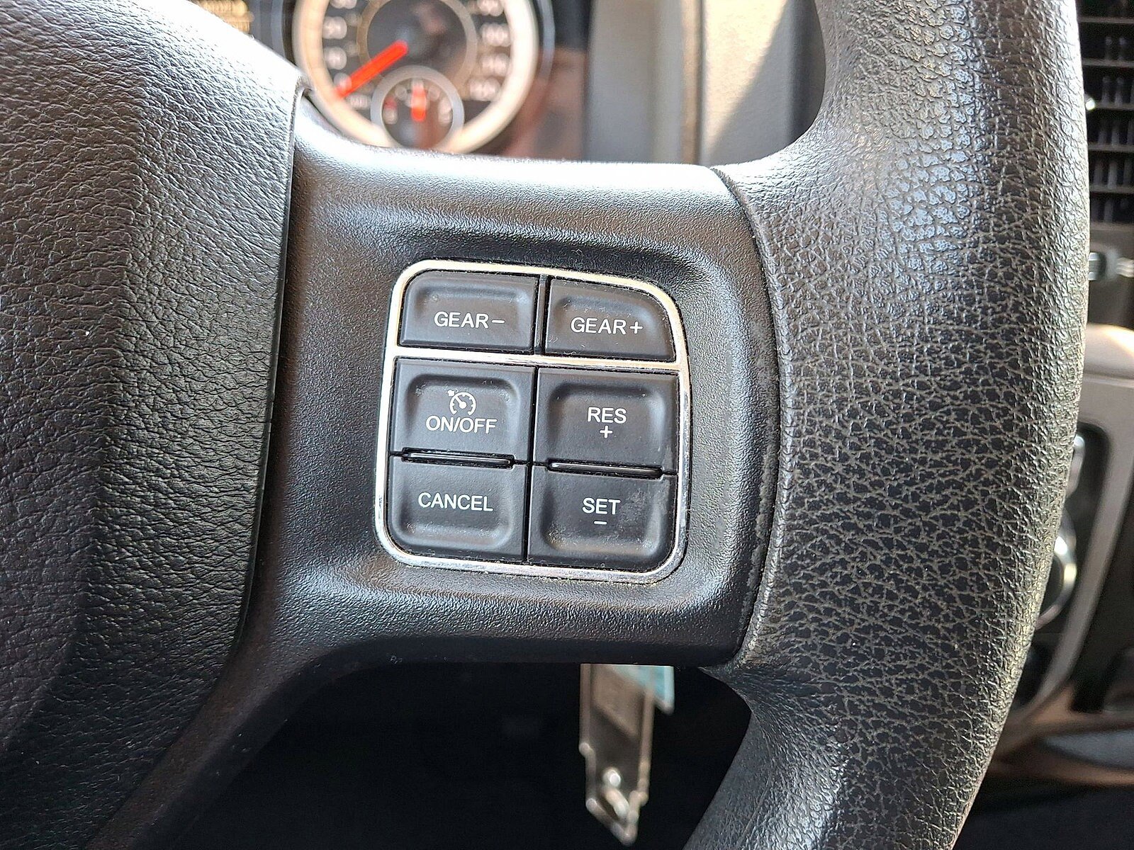 Used 2018 RAM 1500 Express w/ Express Value Package AWD/4WD image 18