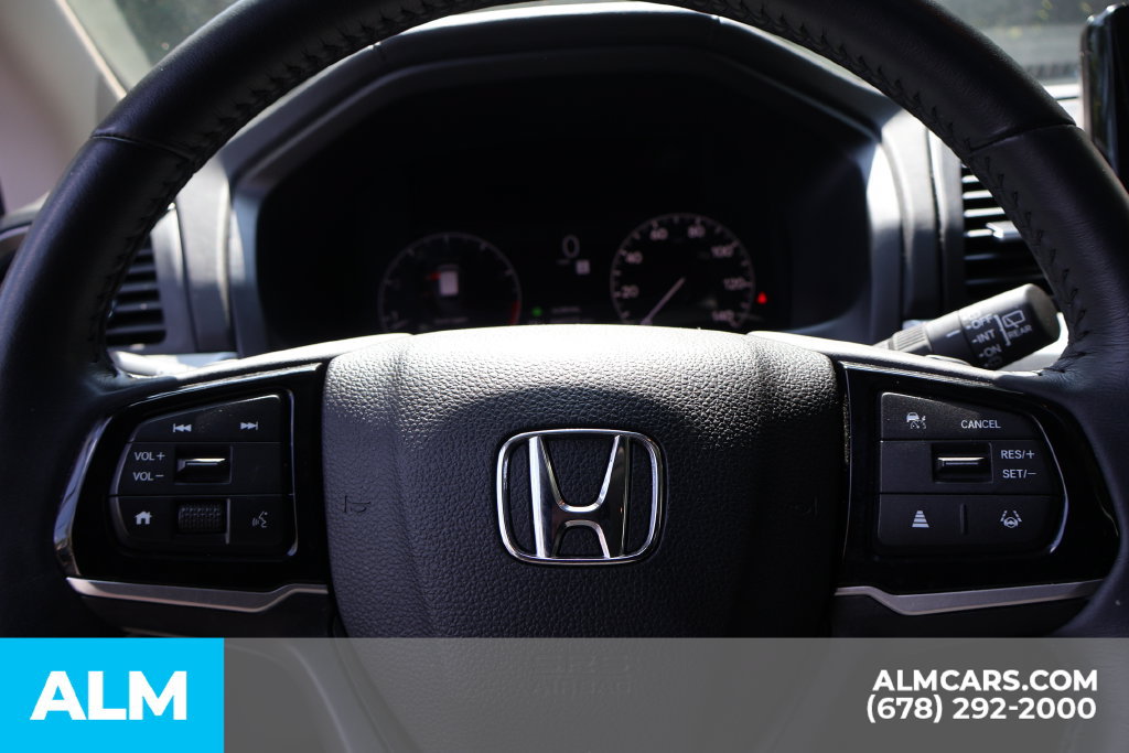 Used 2025 Honda Odyssey EX-L image 32