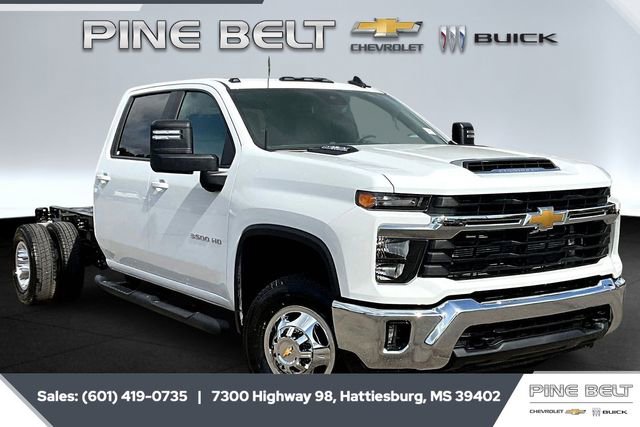 New 2026 Chevrolet Silverado 3500 LT image 1