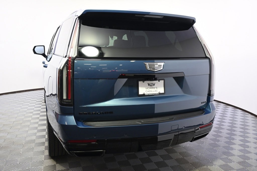 New 2026 Cadillac Escalade Platinum Sport w/ LPO, ONYX Package image 4