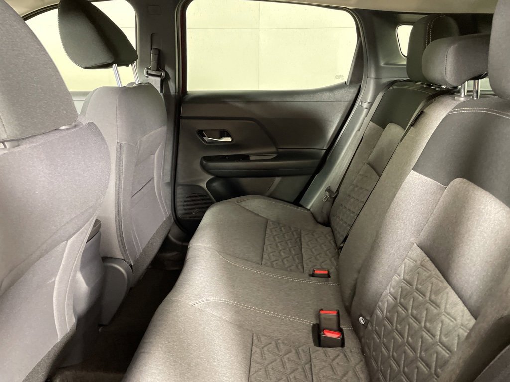New 2025 Nissan Kicks SV image 34