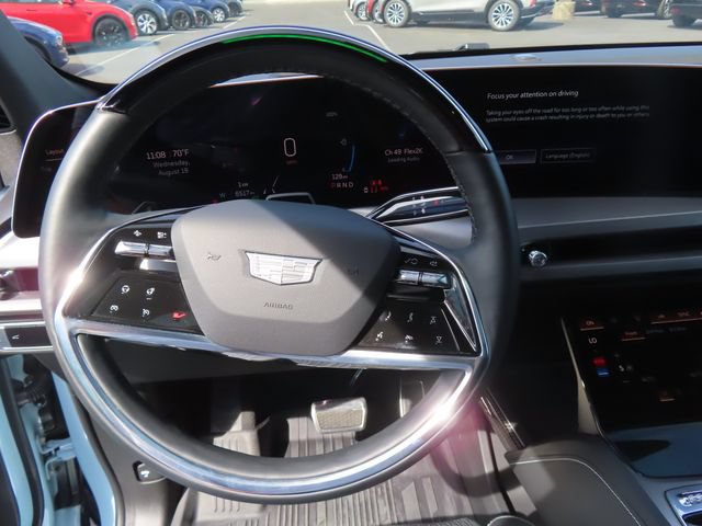 Used 2026 Cadillac Vistiq Sport w/ LPO, Floor Liner Package AWD/4WD image 14