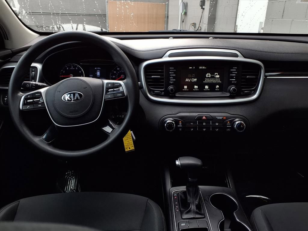 Used 2019 Kia Sorento LX image 19