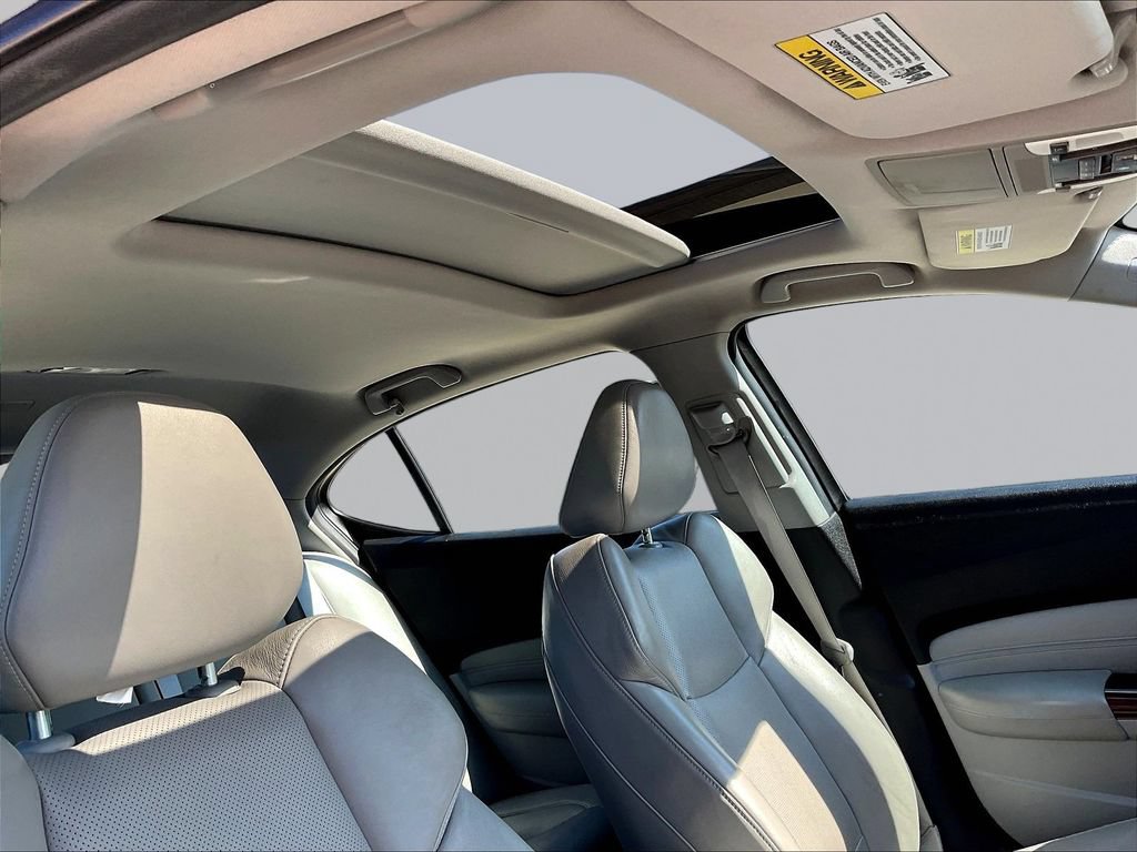 Used 2016 Acura TLX w/ Technology Package FWD image 27