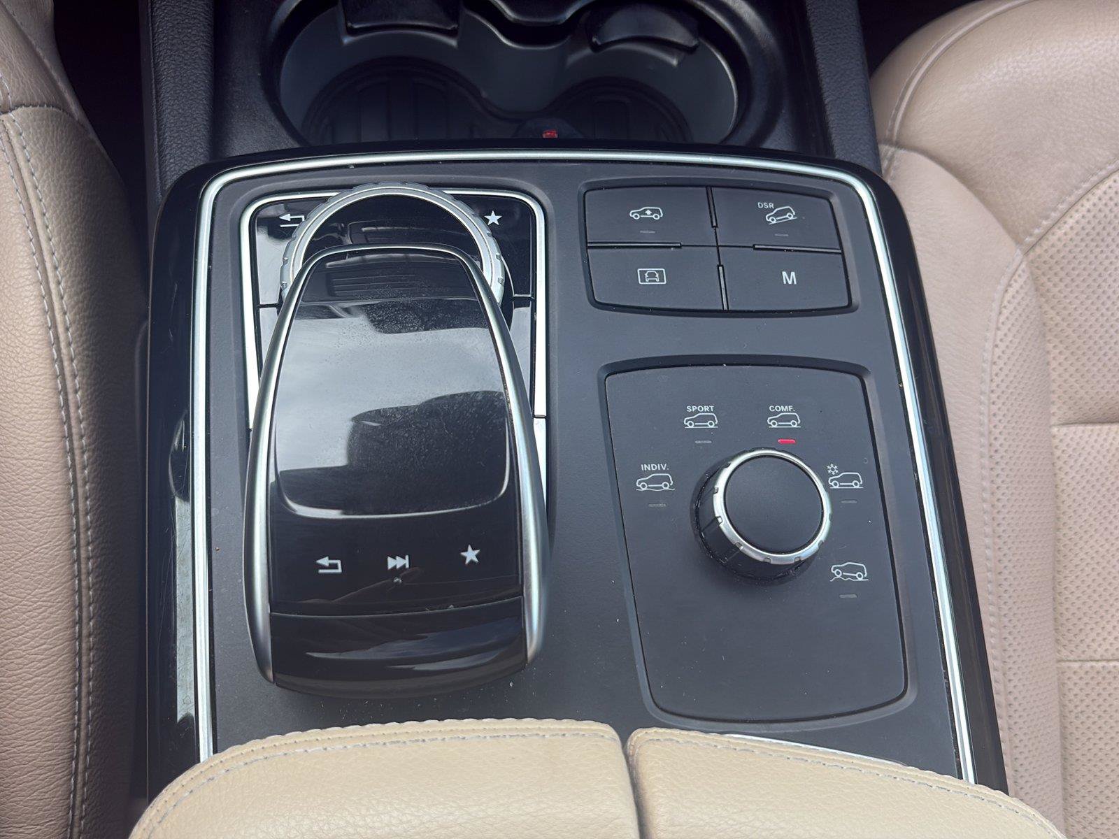 Used 2019 Mercedes-Benz GLS 550 4MATIC image 31