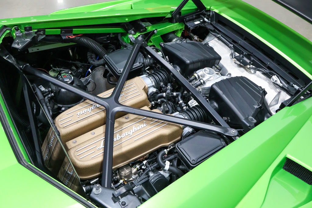 Used 2022 Lamborghini Huracan STO image 37