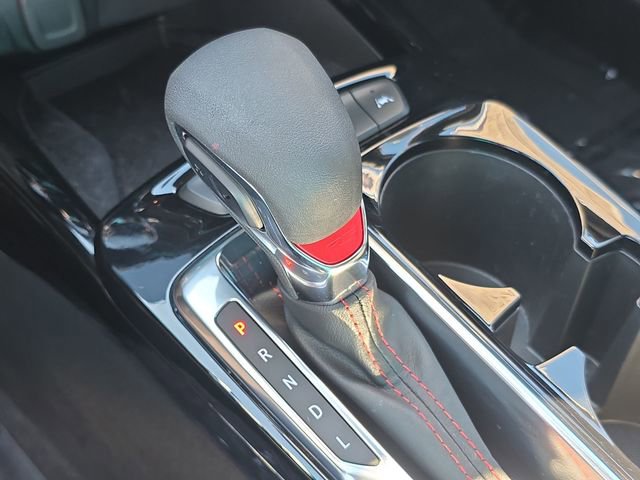 Used 2025 Chevrolet Trax RS w/ Sunroof Package image 15