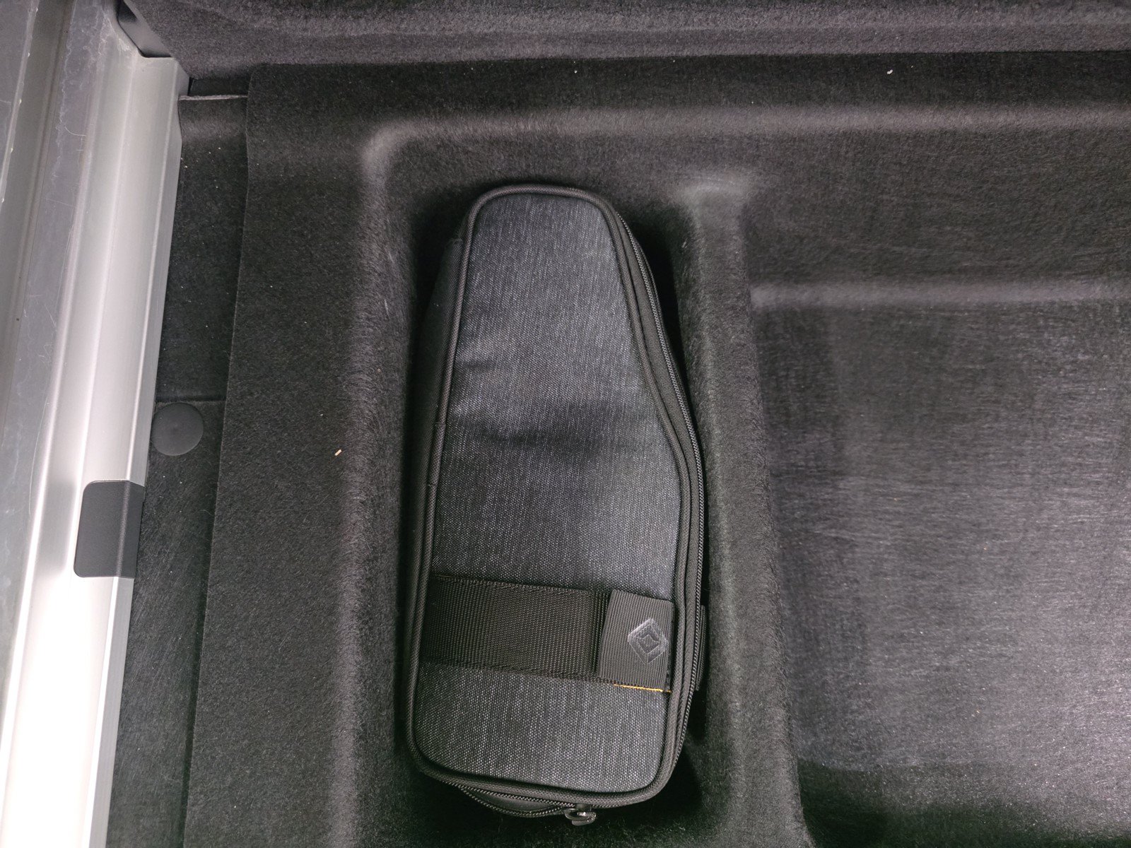 Used 2023 Rivian R1S Launch Edition AWD/4WD image 34