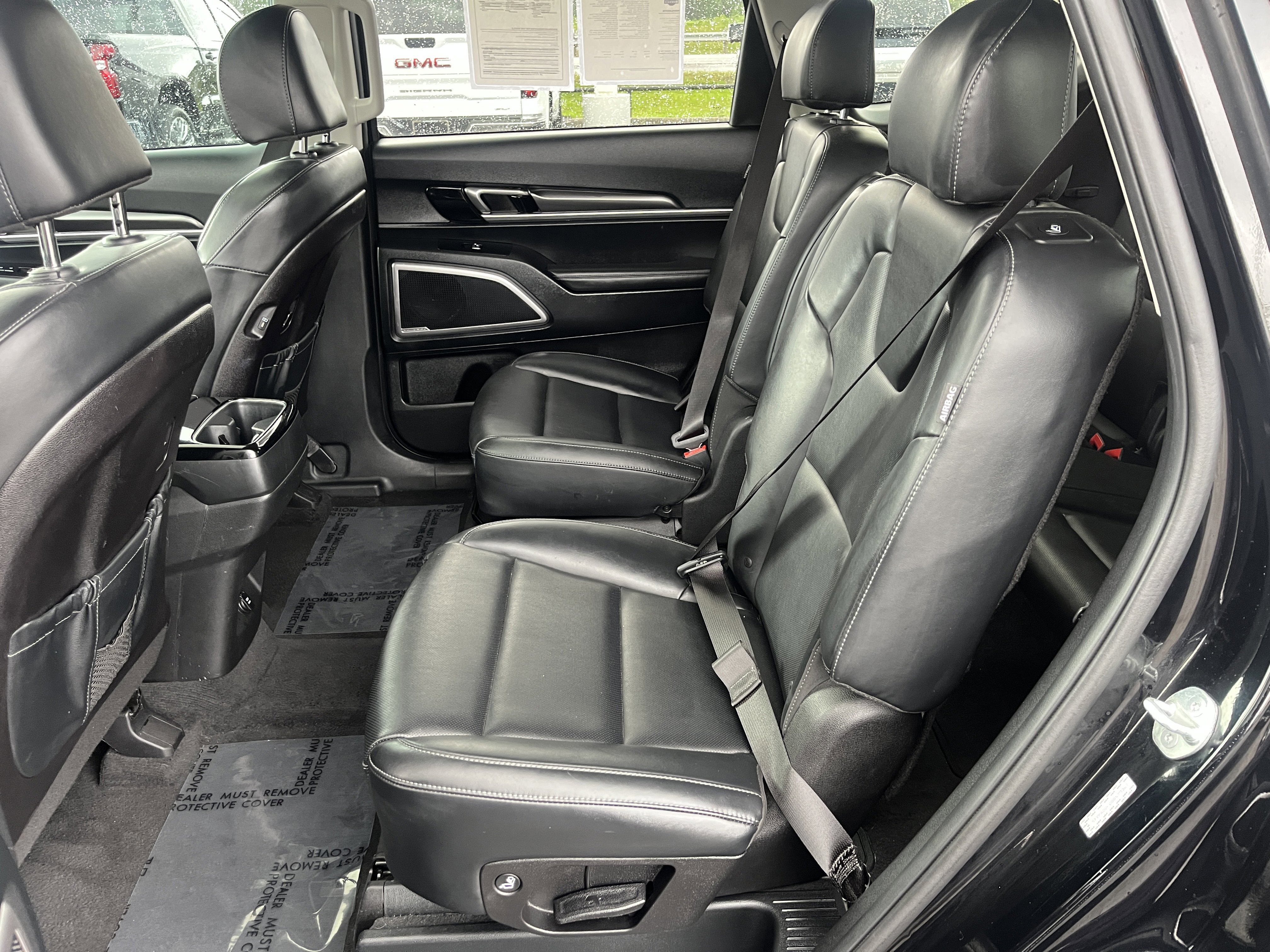 Used 2025 Kia Telluride S AWD/4WD image 37