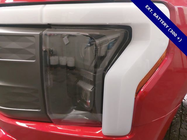 Certified 2025 Ford F150 Lightning Lariat w/ Max Trailer Tow Package image 30