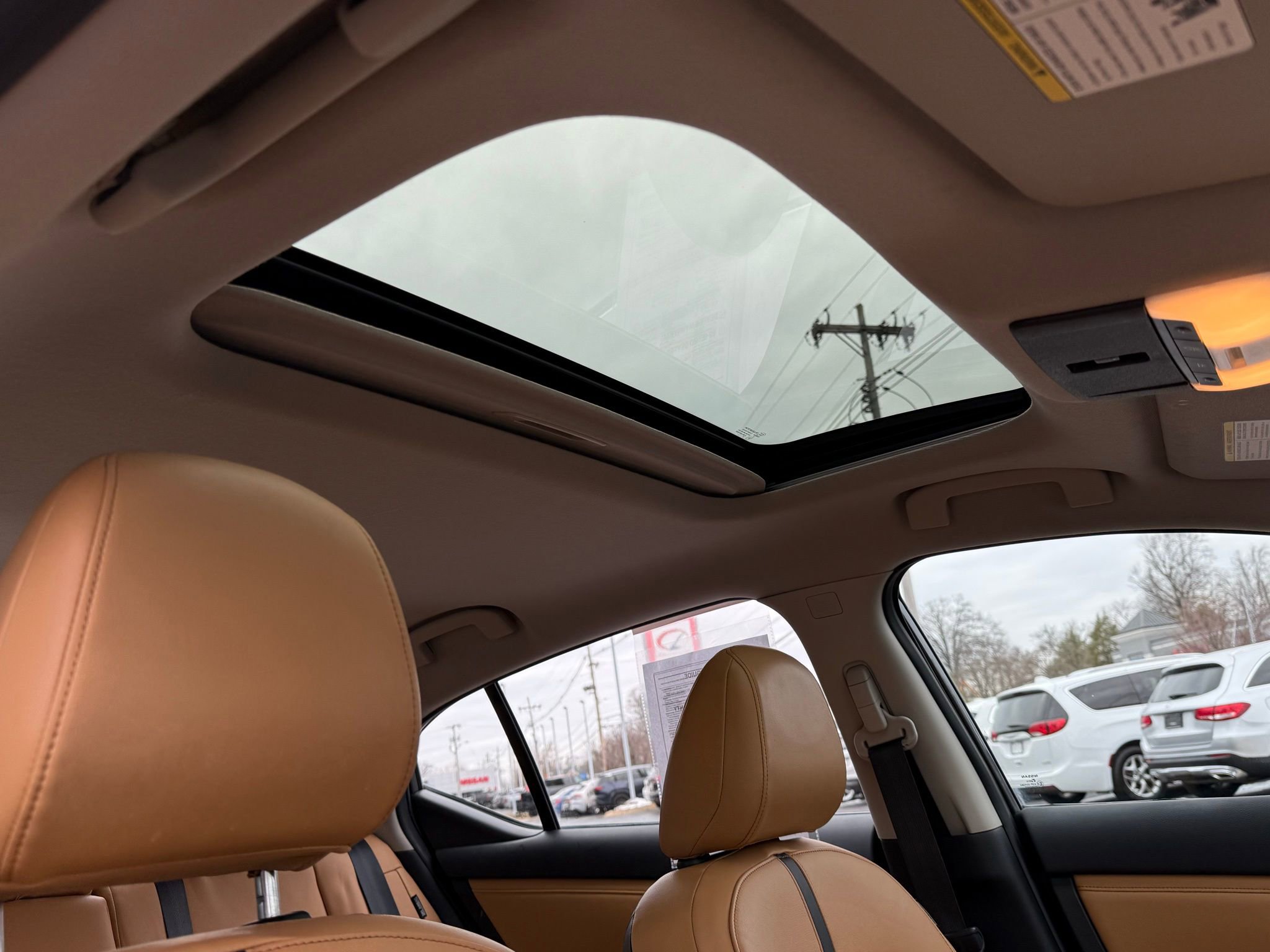 Used 2020 Nissan Sentra SV w/ SV Premium Package image 23