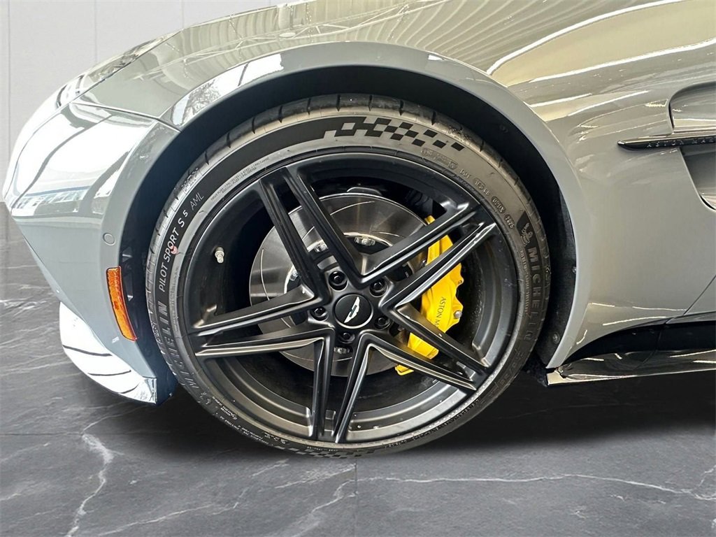 New 2026 Aston Martin V8 Vantage Convertible image 29
