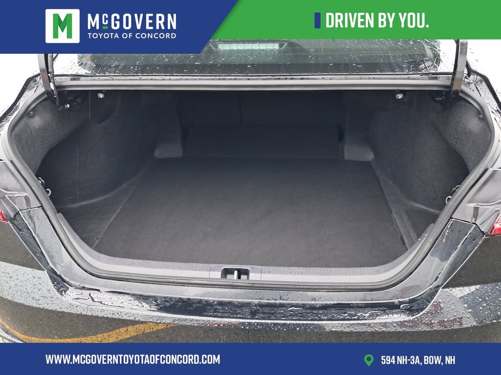 Used 2025 Toyota Camry XSE image 4