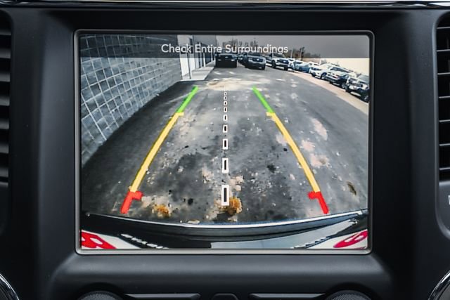 Used 2016 Jeep Grand Cherokee Limited image 43