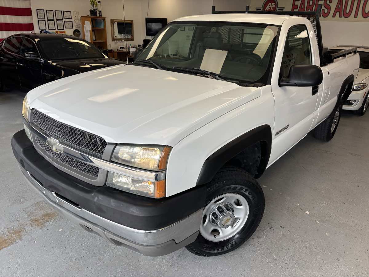 Used 2004 Chevrolet Silverado 2500 W/T RWD image 9