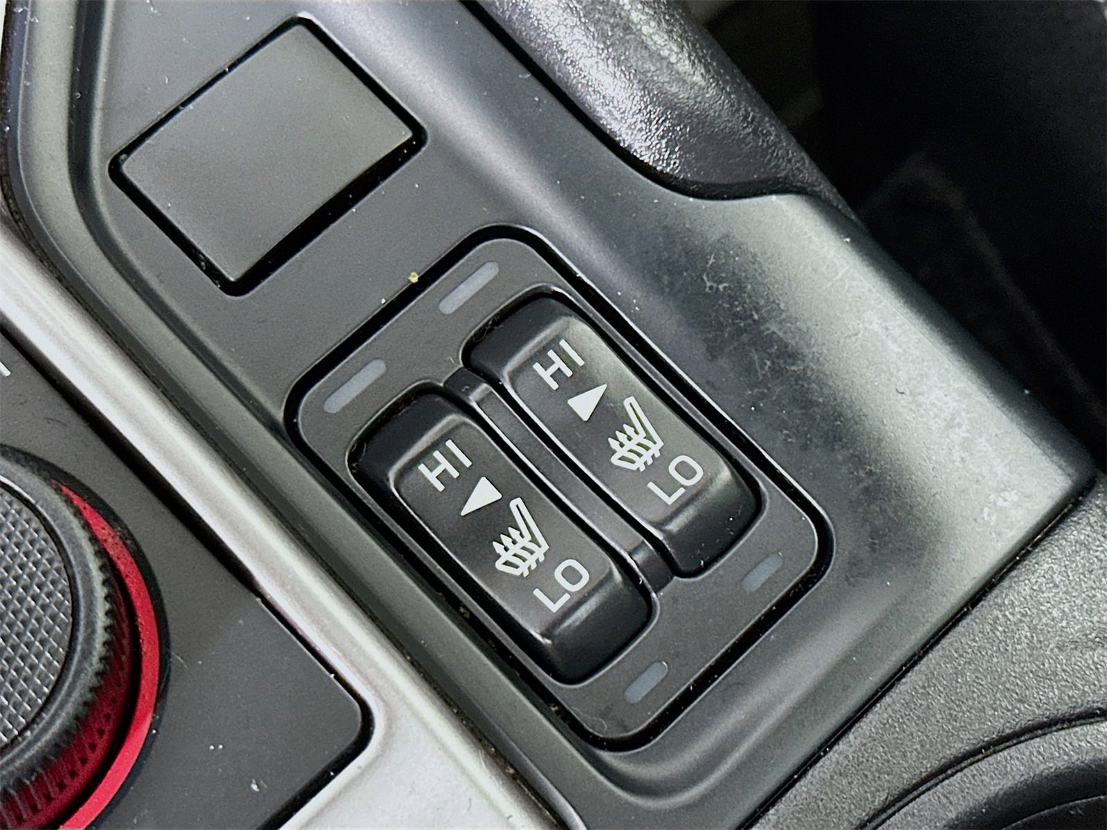 Used 2020 Subaru Forester Premium image 19