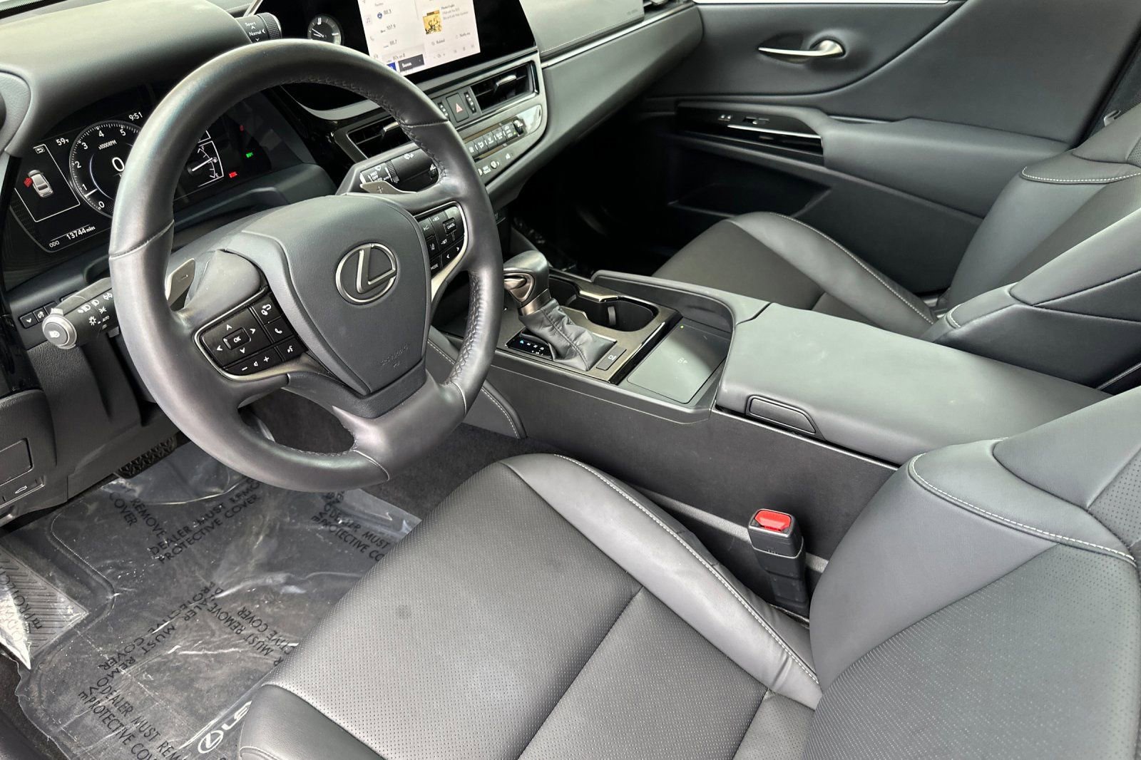 Certified 2024 Lexus ES 350 w/ Premium Package image 11