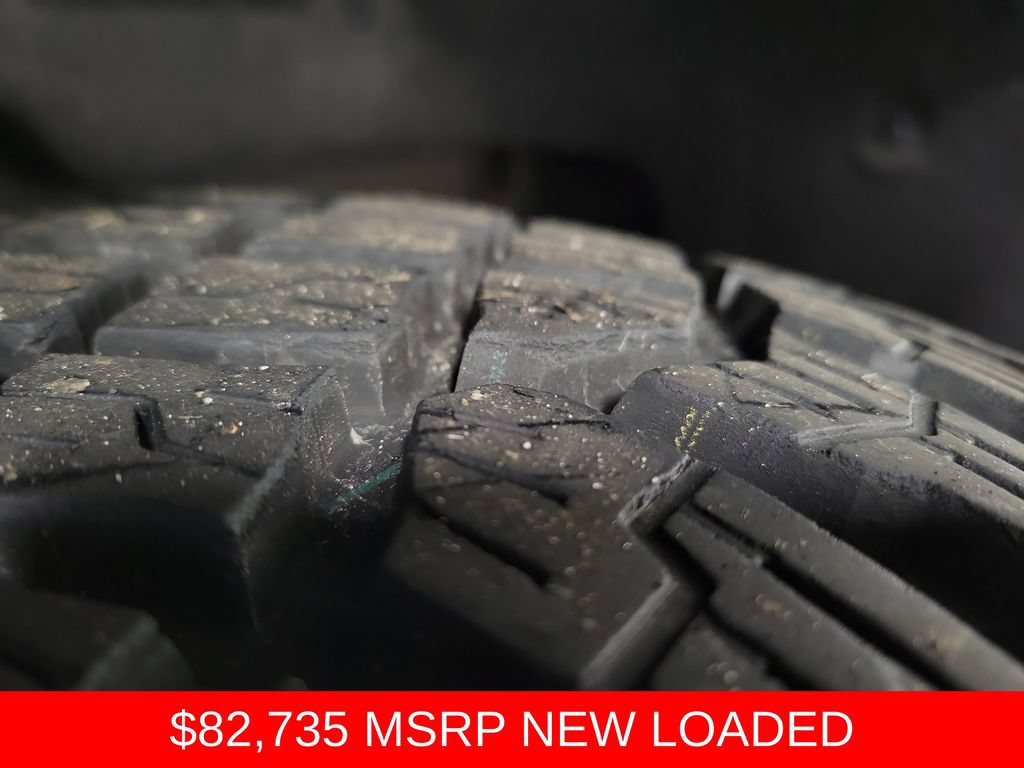 Used 2024 GMC Sierra 1500 AT4X AWD/4WD image 10