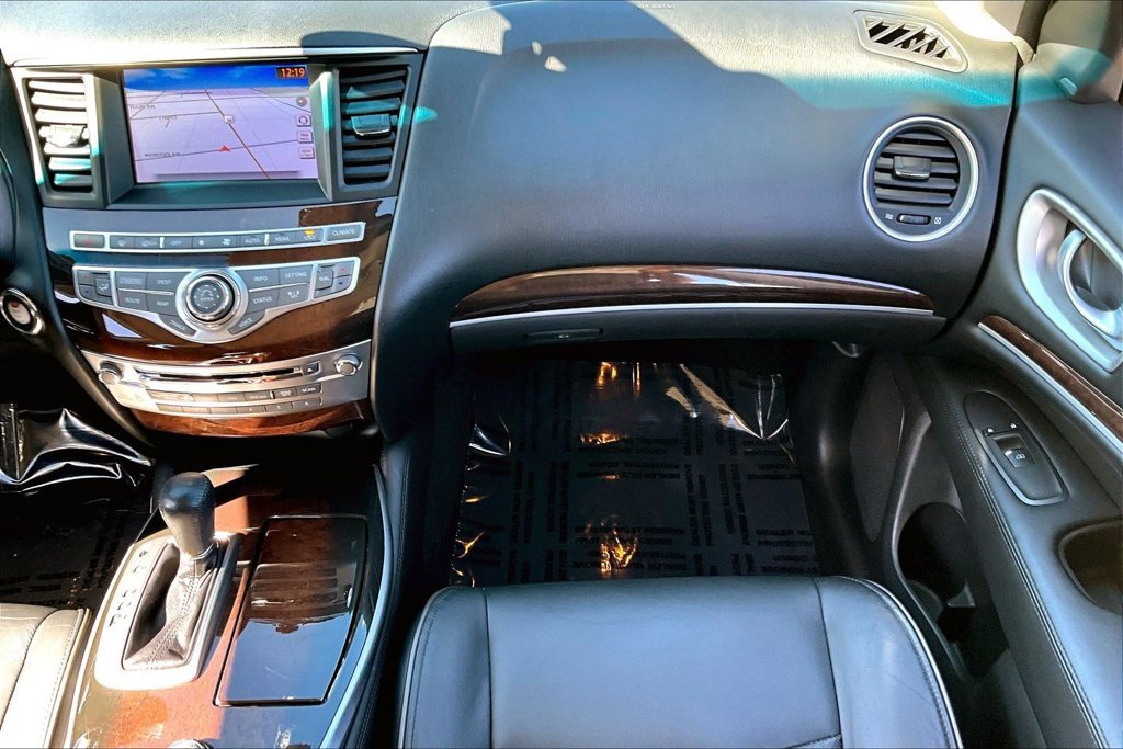 Used 2013 INFINITI JX35 AWD w/ Premium Pkg image 26