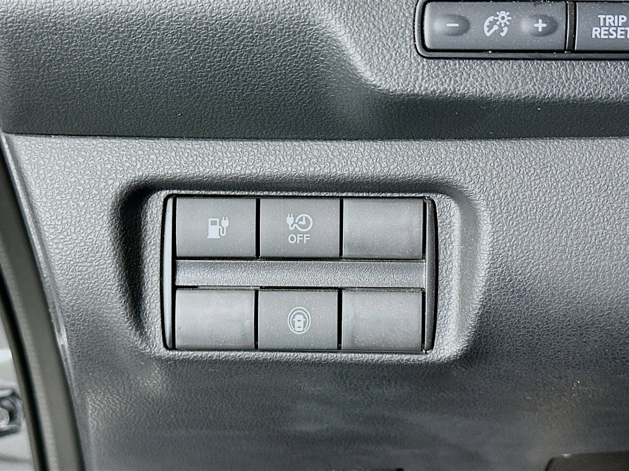 Used 2023 Nissan Leaf S image 16