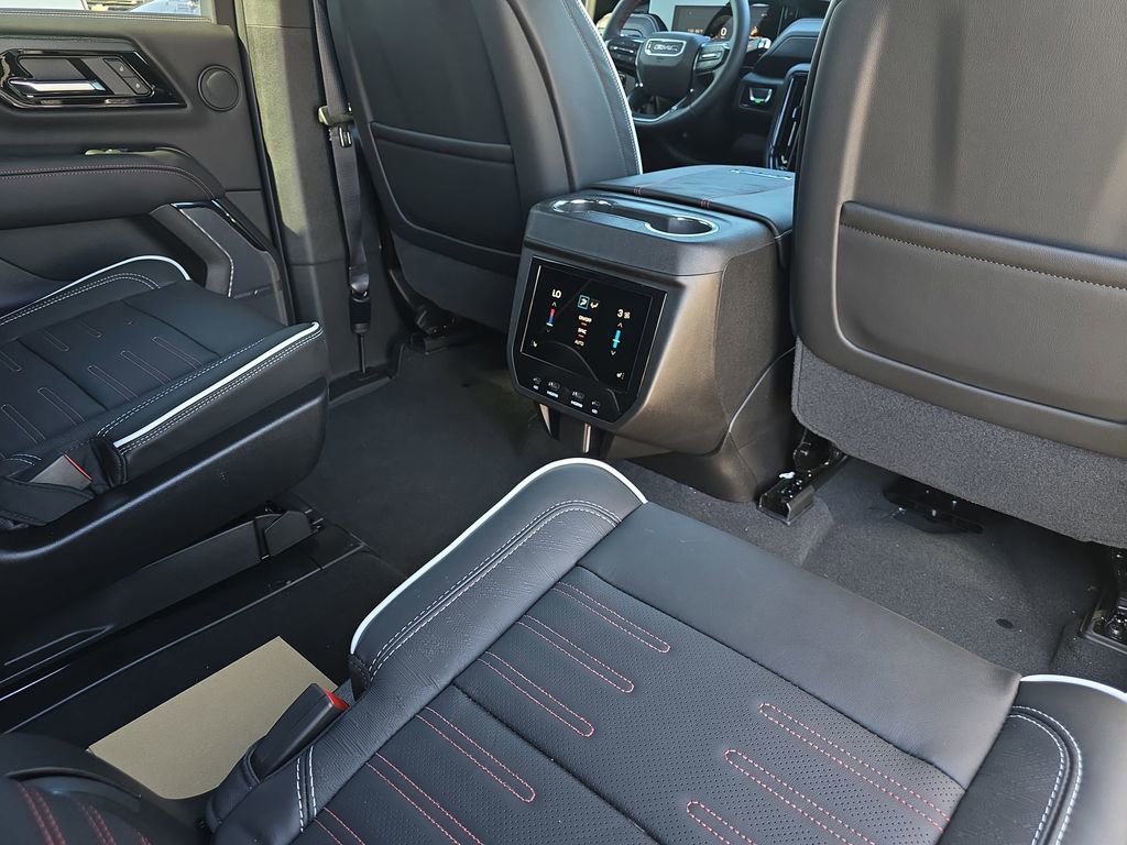 New 2026 GMC Yukon XL AT4 Ultimate w/ LPO, Floor Liner Package AWD/4WD image 11
