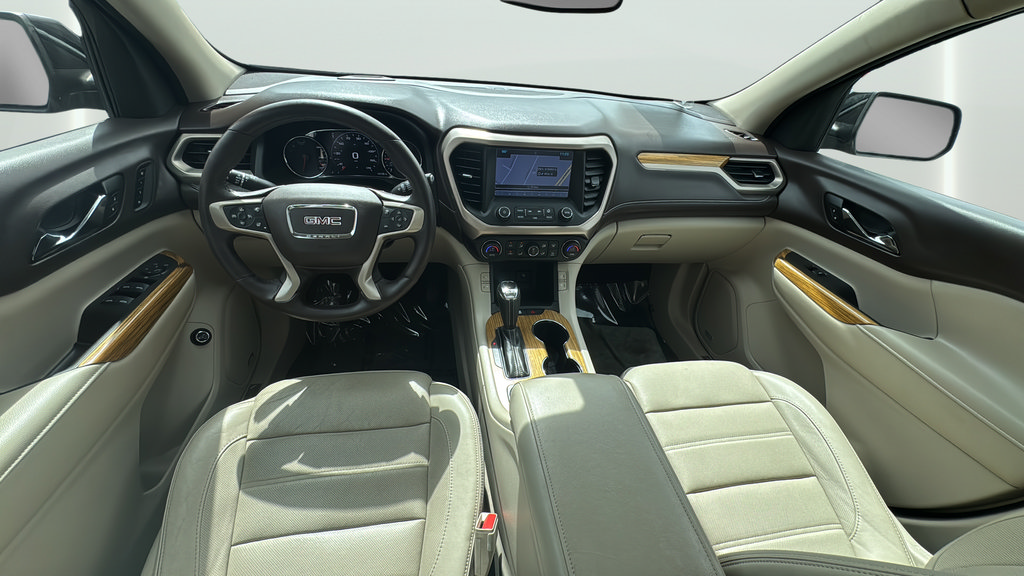 Used 2017 GMC Acadia Denali w/ Technology Package FWD image 31