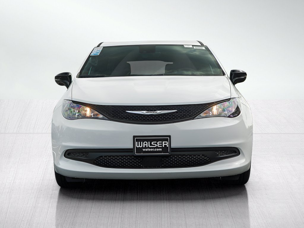 New 2026 Chrysler Voyager LX FWD image 2