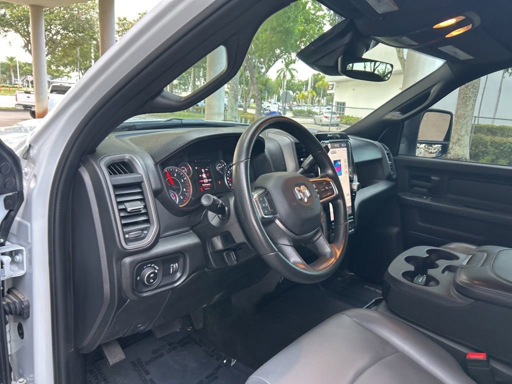 Used 2025 RAM 3500 Tradesman AWD/4WD image 6