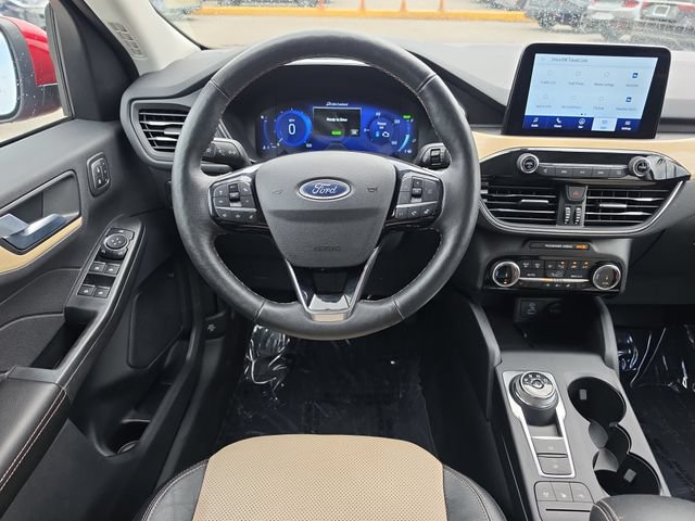 Used 2022 Ford Escape Titanium w/ Titanium Elite Package FWD image 14