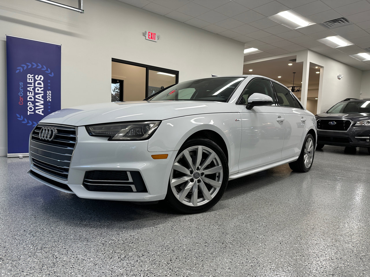 Used 2018 Audi A4 2.0T Ultra Premium w/ Convenience Package image 2
