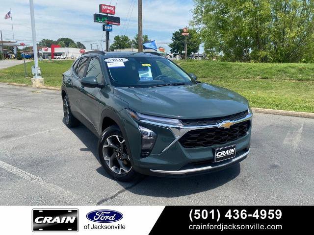 Used 2025 Chevrolet Trax LT FWD video 1