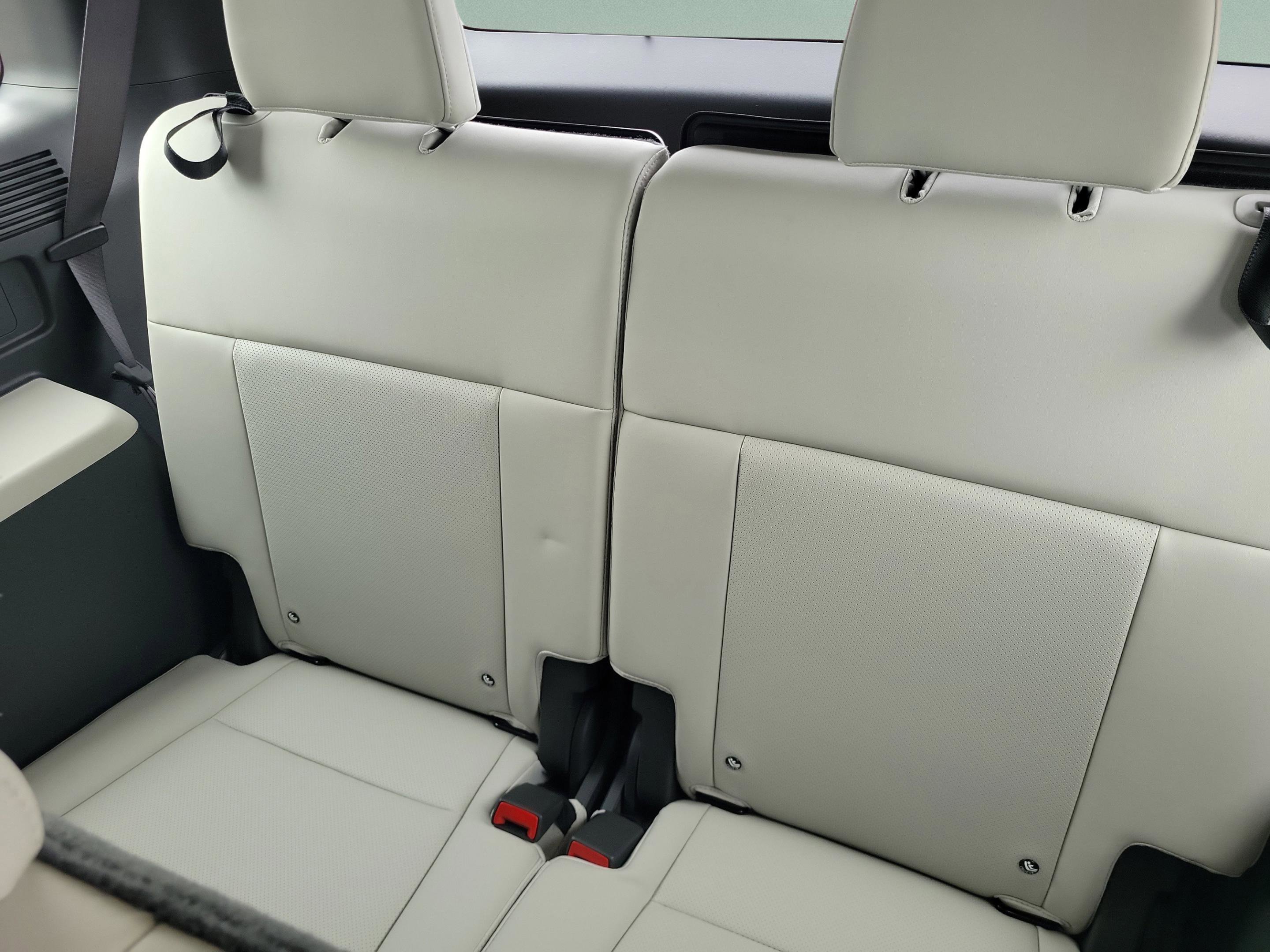 New 2026 Hyundai Santa Fe SEL FWD image 13