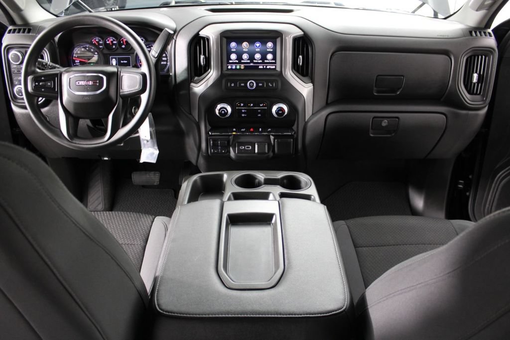 Used 2021 GMC Sierra 1500 4x4 Crew Cab w/ Sierra Value Package image 25