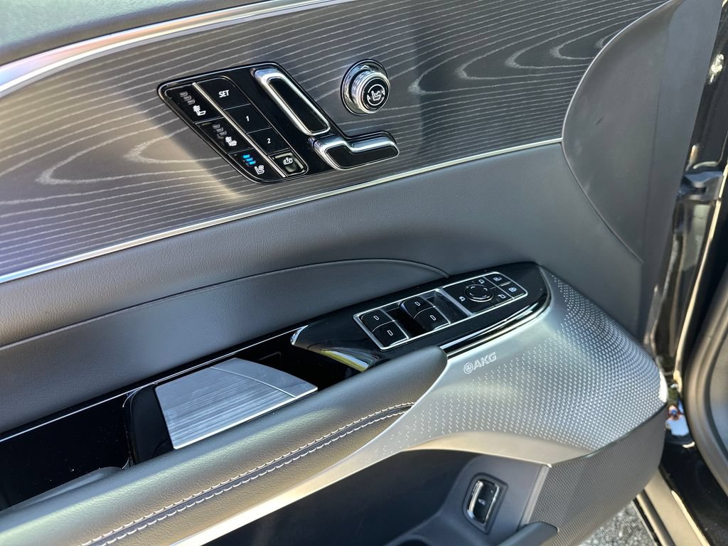 New 2026 Cadillac Lyriq Premium Sport AWD/4WD image 16