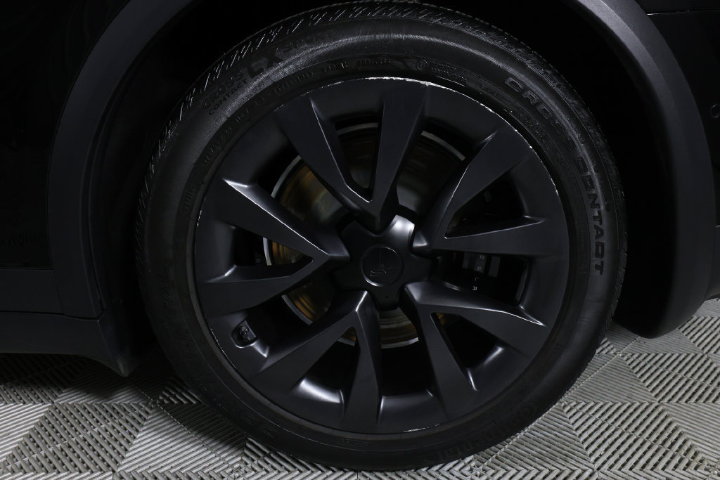 Used 2023 Tesla Model X AWD/4WD image 45
