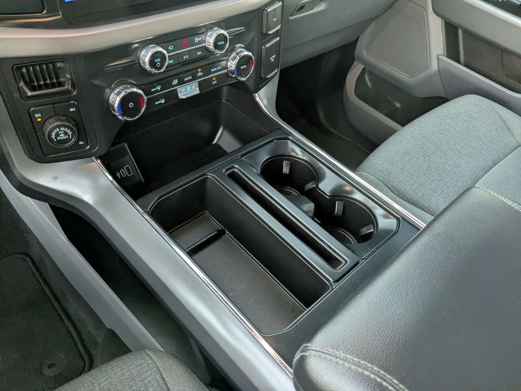 Used 2025 Ford F150 XLT w/ Equipment Group 301A Standard image 5