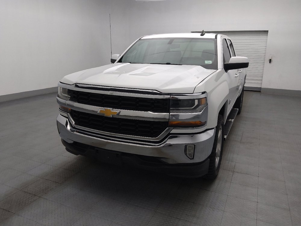 Used 2018 Chevrolet Silverado 1500 LT w/ Texas Edition RWD image 15
