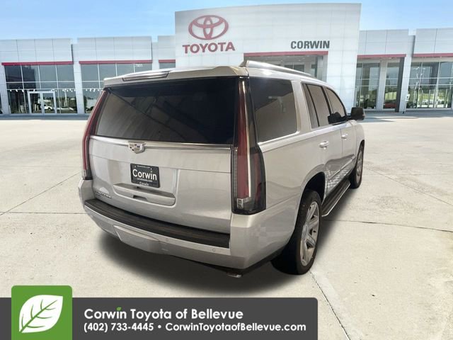 Used 2016 Cadillac Escalade Luxury image 8