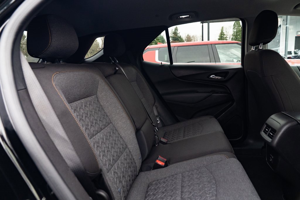 Used 2023 Chevrolet Equinox LT w/ Driver Convenience Package image 23