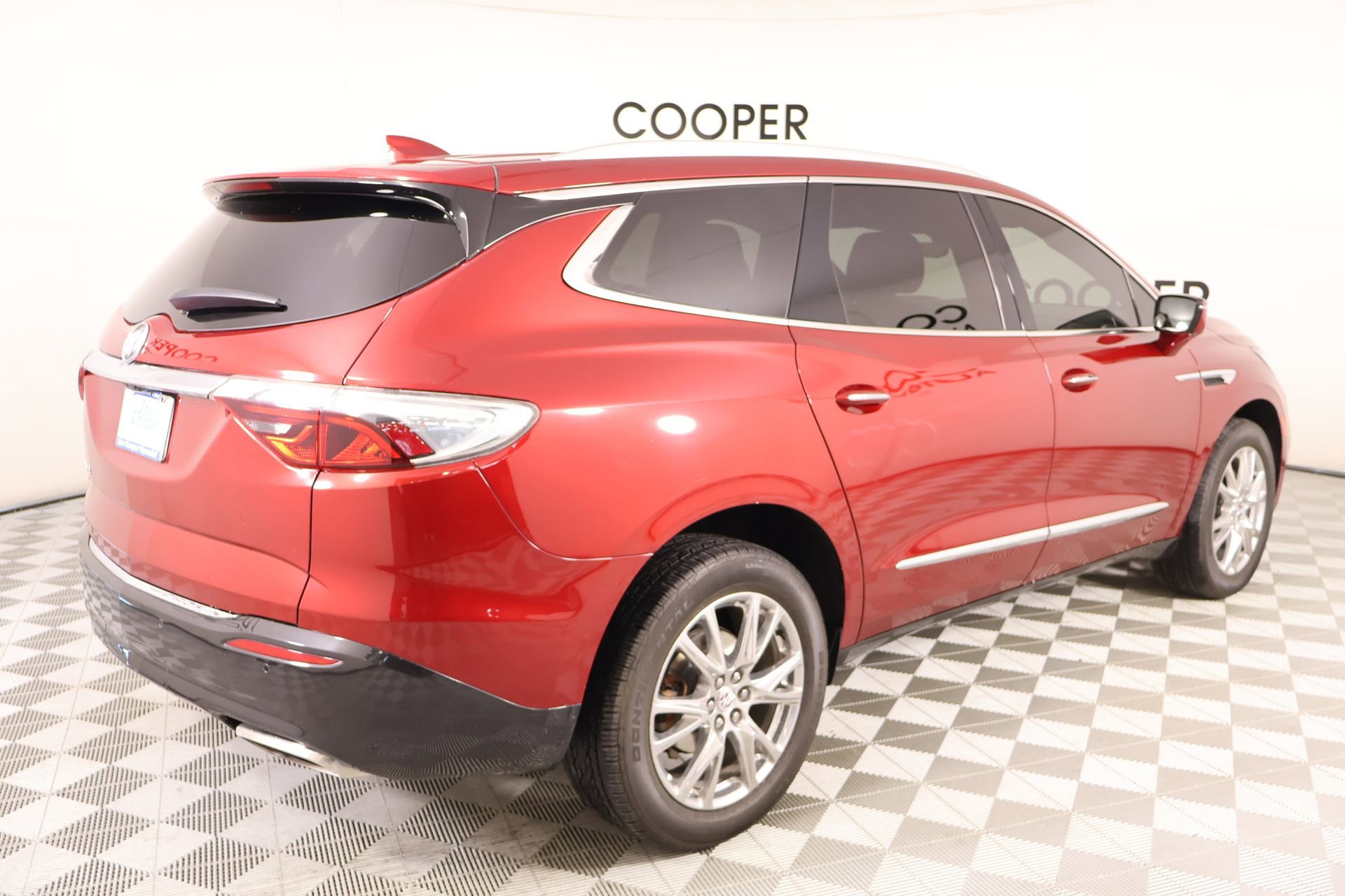 Used 2023 Buick Enclave Premium image 22