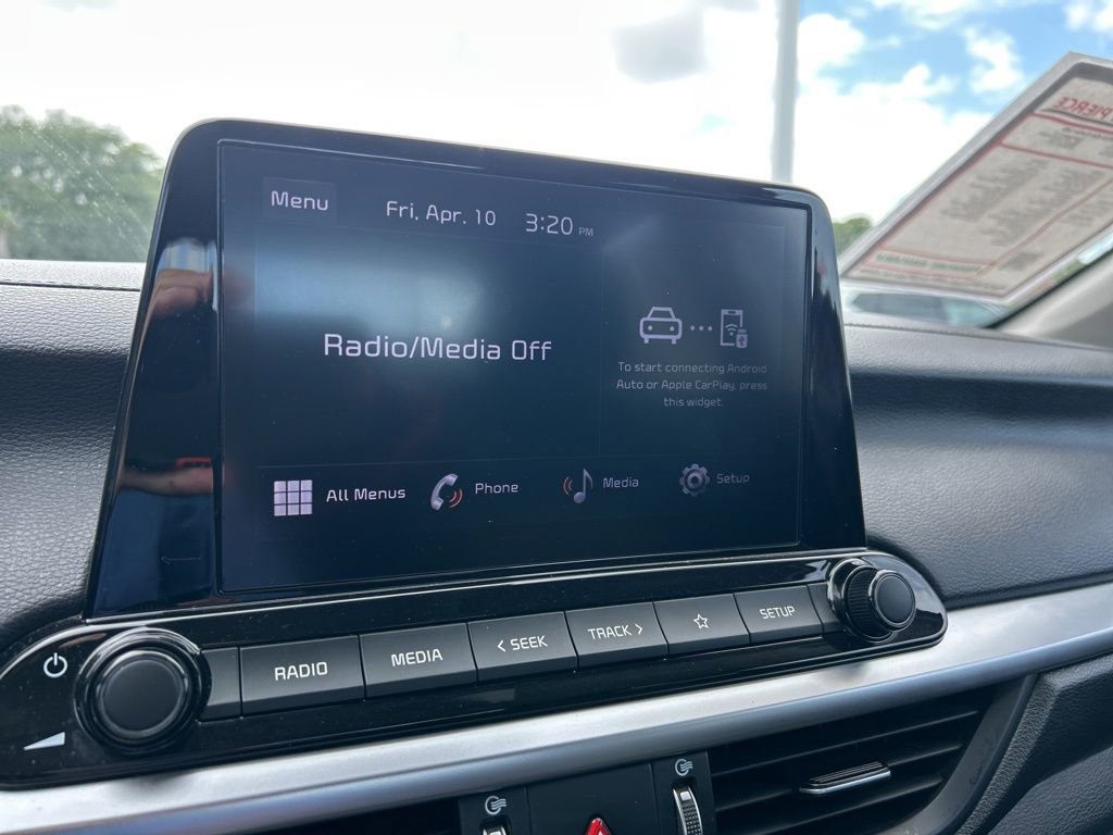 Used 2023 Kia Forte LXS image 30