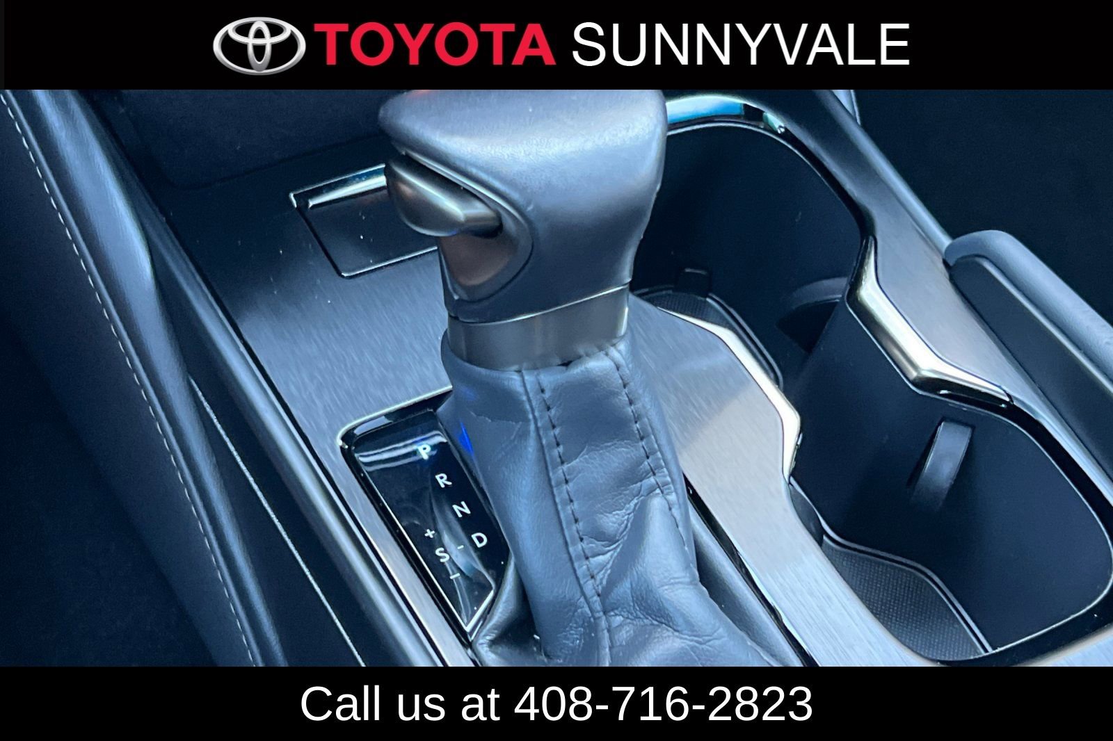 Used 2025 Lexus ES 300h w/ Premium Package image 24
