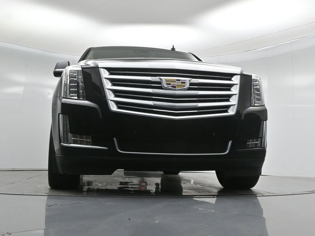 Used 2016 Cadillac Escalade ESV Platinum image 45