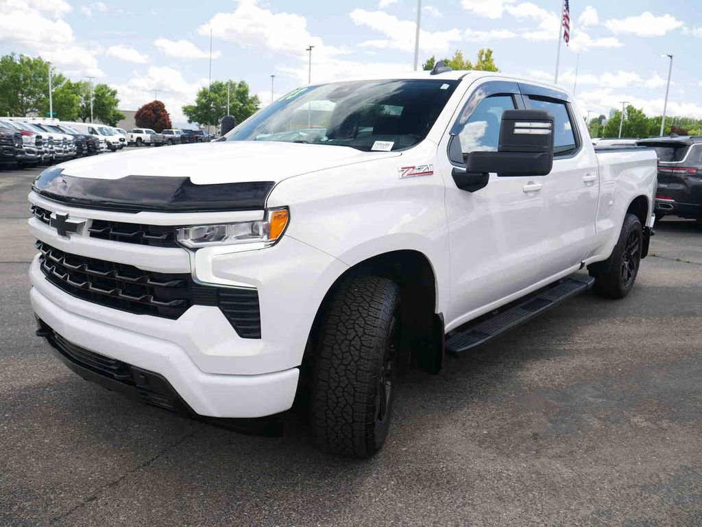 Used 2023 Chevrolet Silverado 1500 RST image 4