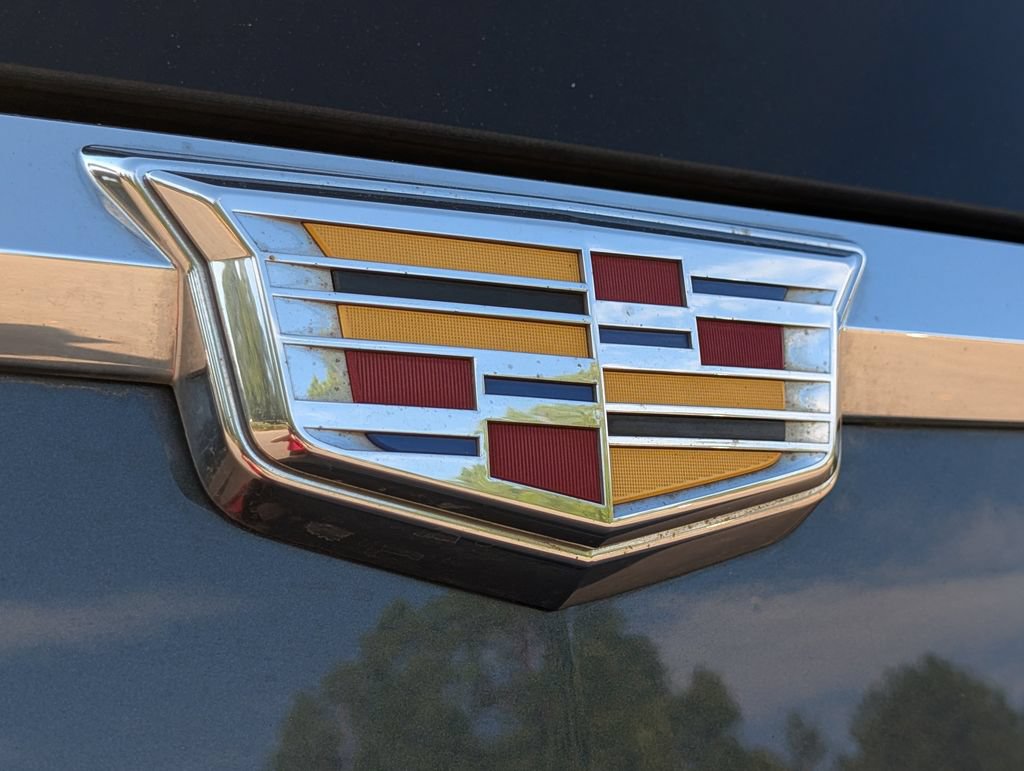 Used 2020 Cadillac Escalade Platinum AWD/4WD image 11