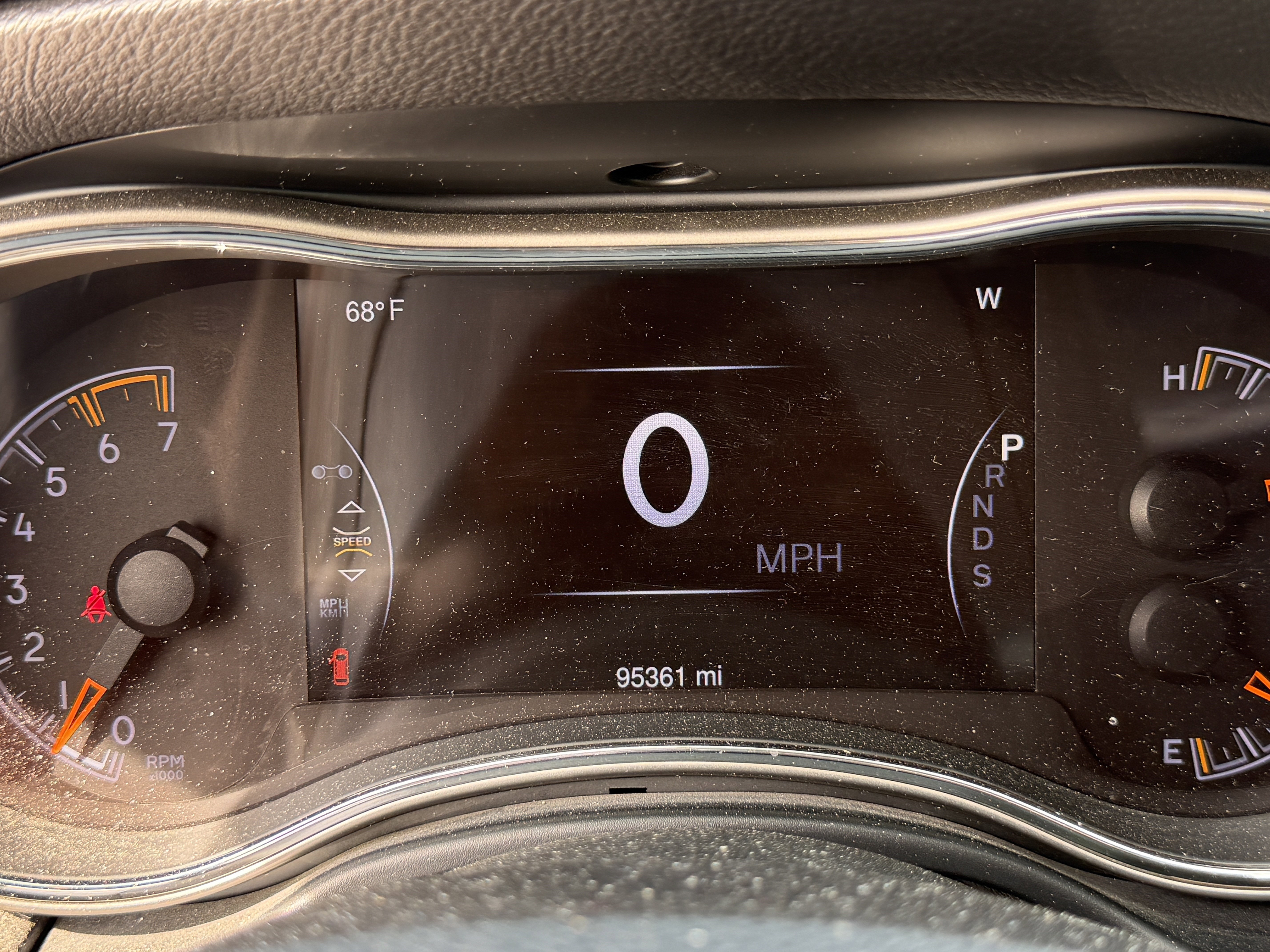 Used 2014 Jeep Grand Cherokee Limited image 13