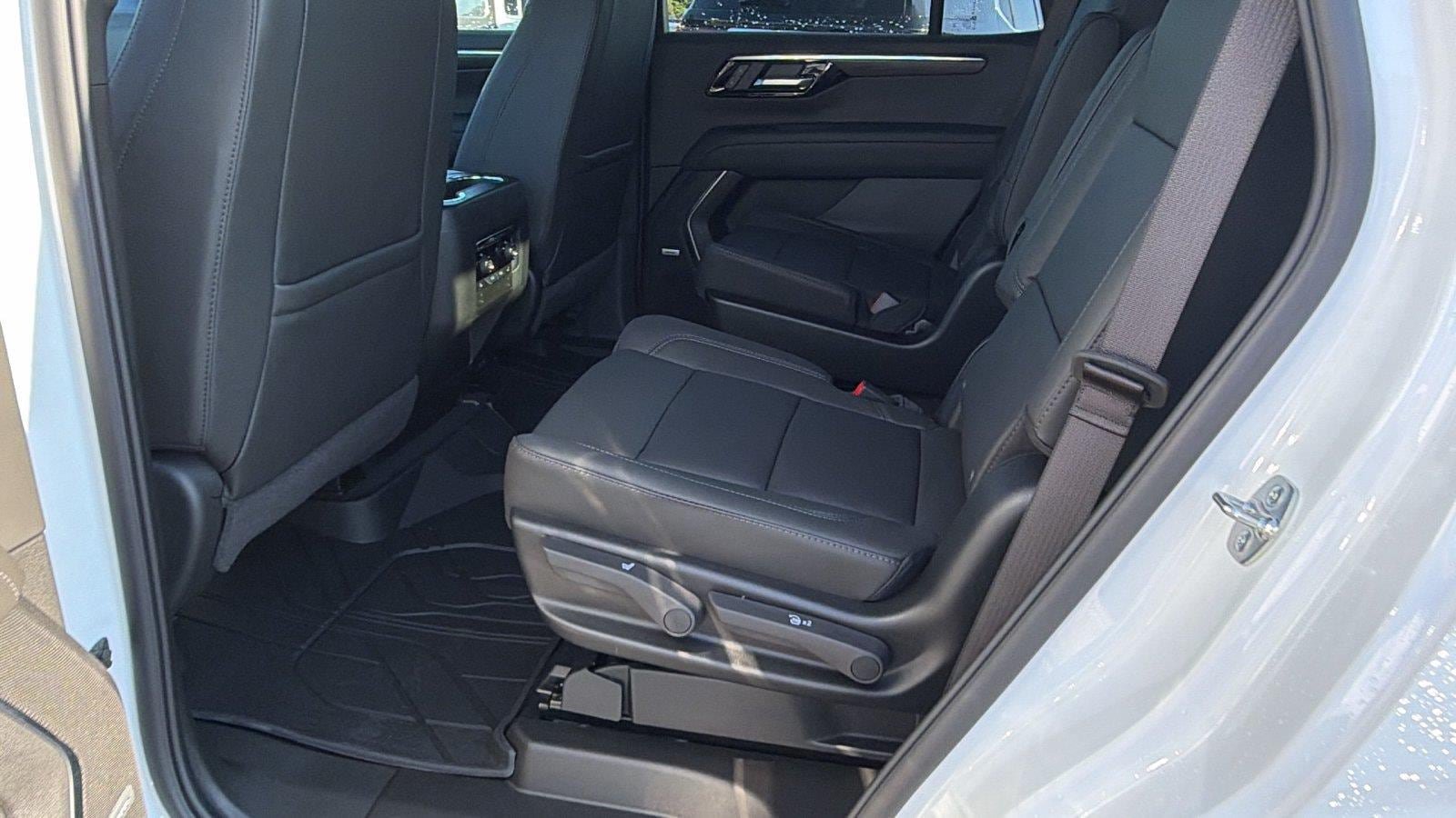 New 2026 Chevrolet Tahoe Z71 w/ Comfort Package AWD/4WD image 19