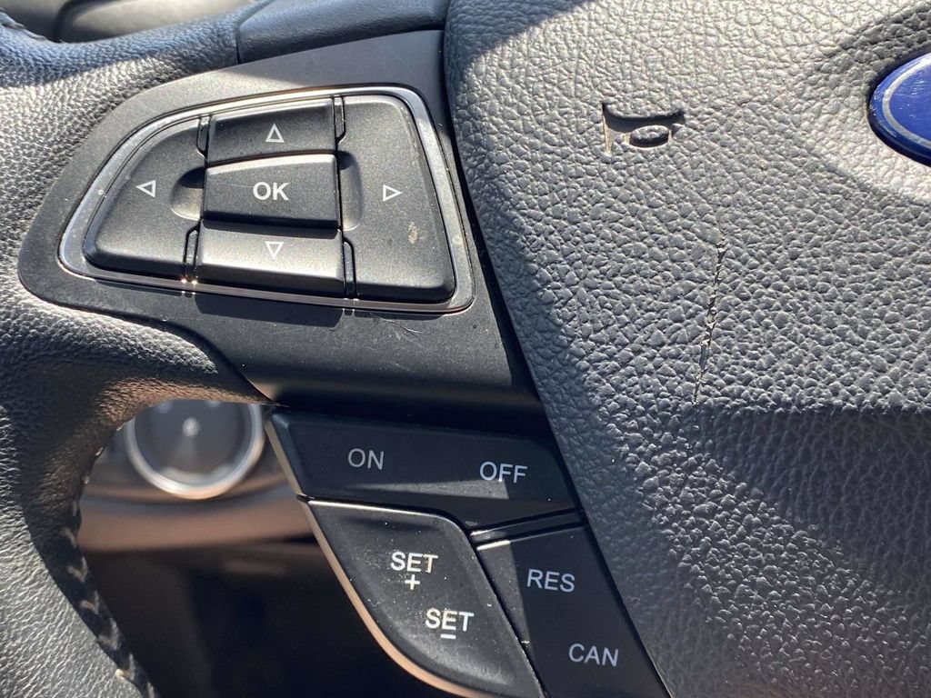 Used 2019 Ford Escape SEL FWD image 29