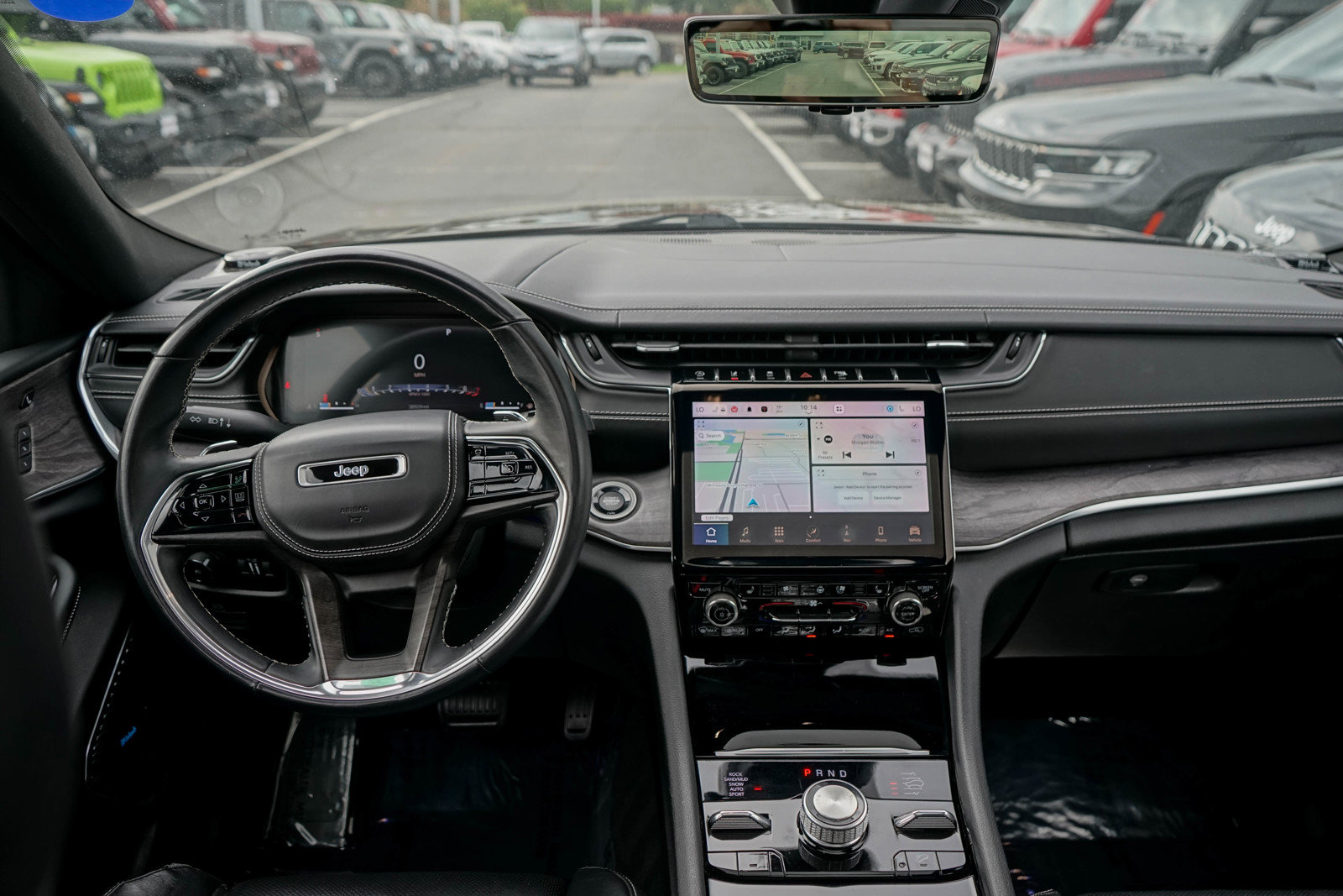 Used 2022 Jeep Grand Cherokee L Overland w/ Luxury Tech Group IV image 12