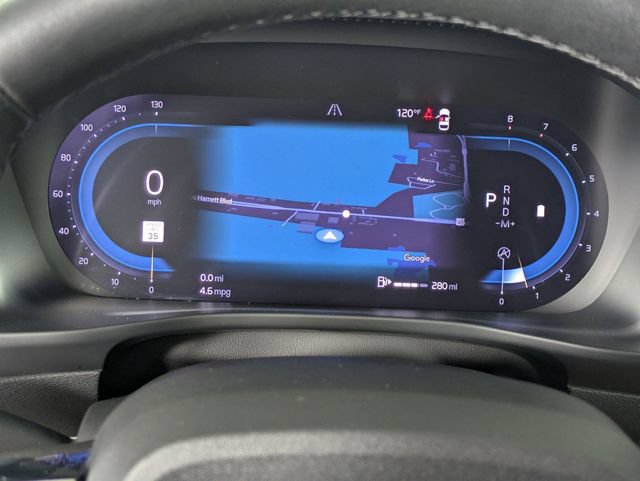 Used 2023 Volvo XC40 B4 Ultimate FWD image 22